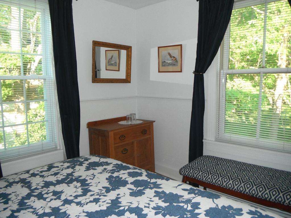 Serendipity B&B North Hatley Exterior foto